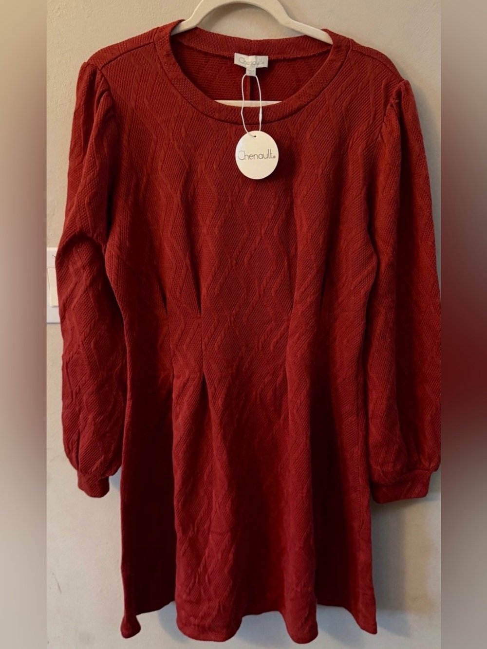 Chenault Women's Red Textured Long Sleeve Knee-Length Dress